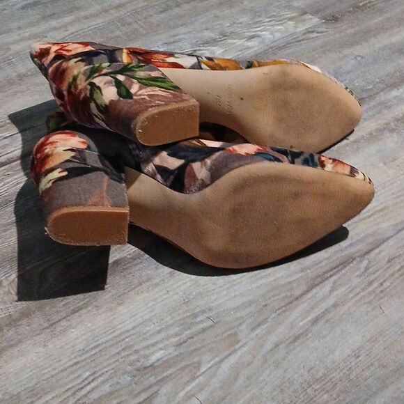 Nine West Savitra  floral block chunky heel ankle booties Sz 7.5 - Picture 6 of 10
